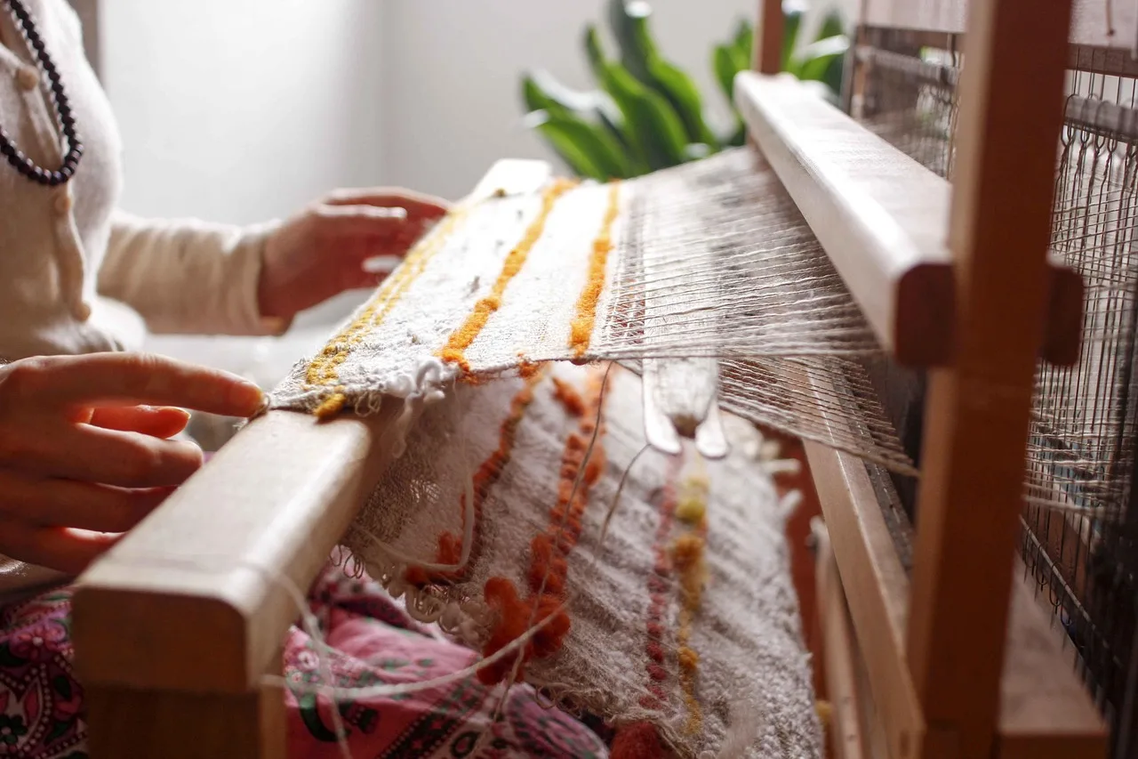 Temsili görsel: Erzincan'da Geleneksel Kilim Dokuma Kursu Başlıyor
