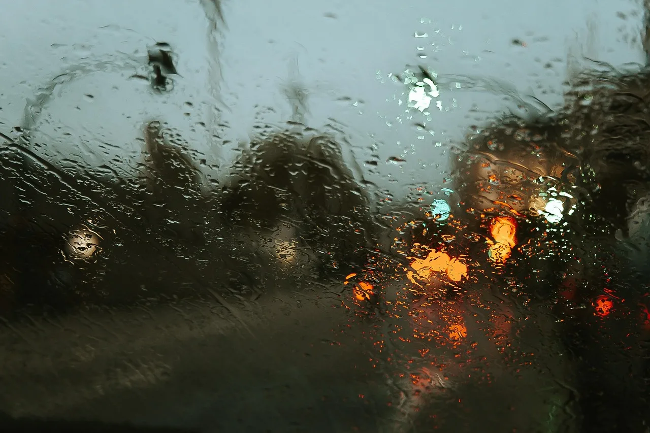 Temsili görsel: İstanbul’da meteoroloji uyarısı sonrası sağanak yağış başladı